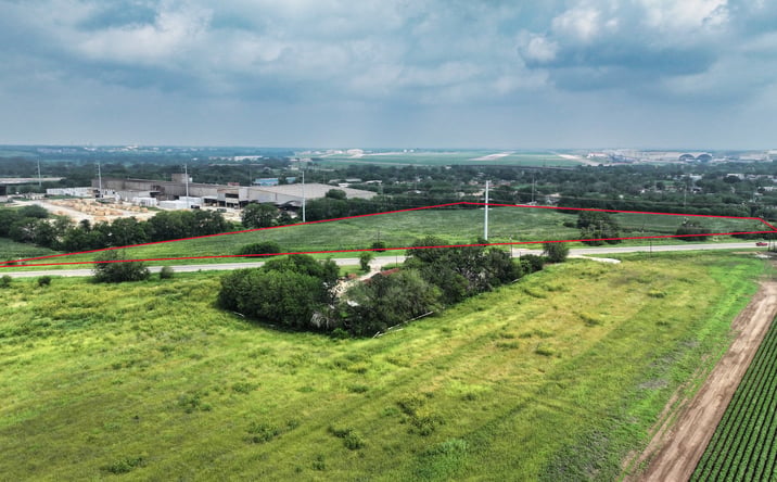 Pictures of Land property located at 3606 Pitluk Ave, San Antonio, TX 78221 for sales - image #1
