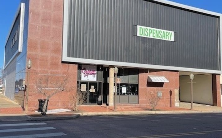 Pictures of Office property located at 420 W Broadway Street, Muskogee, OK 74401 for sales - image #1