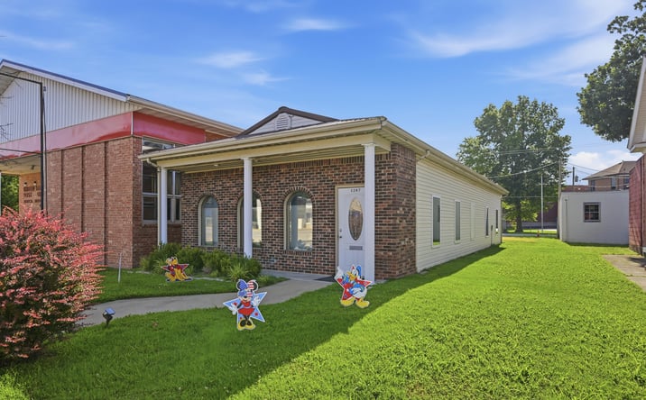 Pictures of Retail property located at 1207 Cherokee Avenue, Seneca, MO 64865 for sales - image #1