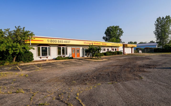 Pictures of Retail, Office, Industrial property located at 11830 Shaver Road, Schoolcraft, MI 49087 for sales - image #1