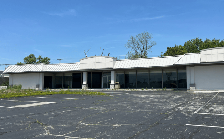 Pictures of Retail property located at 8118 E. Washington St., Indianapolis, IN 46219 for sales - image #1