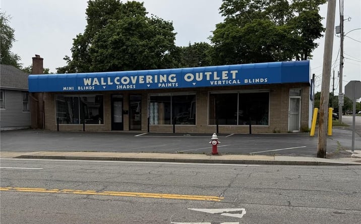 Pictures of Retail, Office, Special Purpose property located at 1689 warwick Avenue, Warwick, RI 02889 for sales - image #1