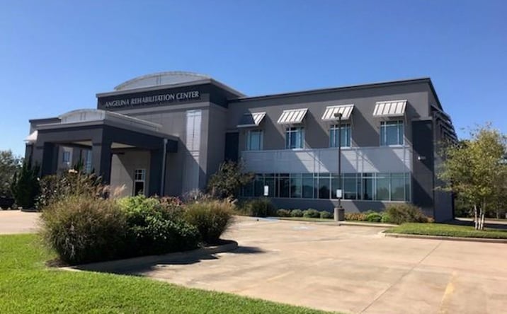 Pictures of Mixed Use, Office, Special Purpose property located at 402 South John Redditt Drive, Lufkin, TX 75904 for sales - image #1