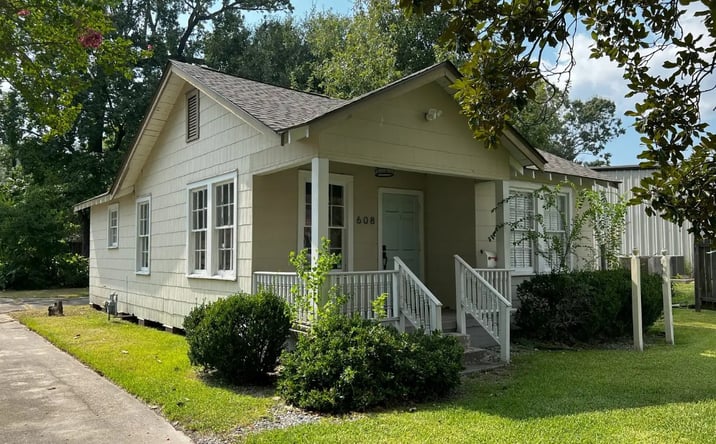 Pictures of Retail, Office property located at 608 Rapides Street, Baton Rouge, LA 70806 for sales - image #1