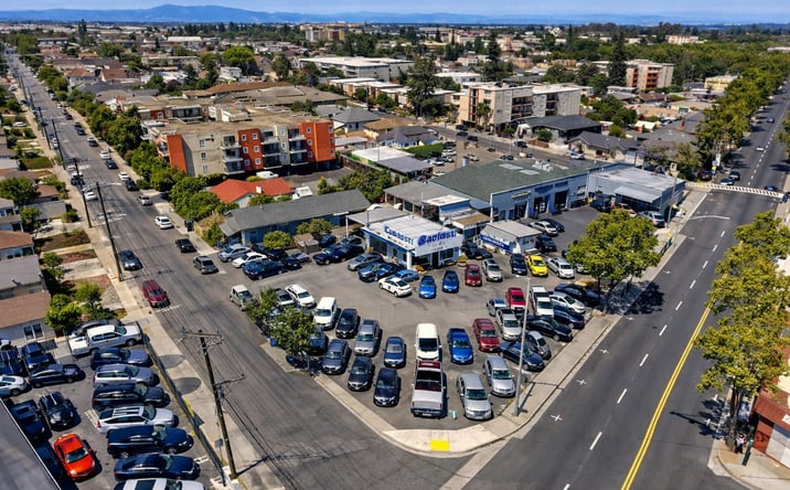 Pictures of Retail, Business for Sale property located at 1977 East 14th Street, San Leandro, CA 94577, 1953 East 14th Street, San Leandro, CA 94577 for sales - image #1