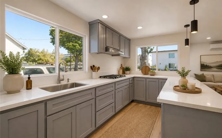 Pictures of Multifamily property located at 1912 E 122nd, Compton, CA 90222 for sales - image #1