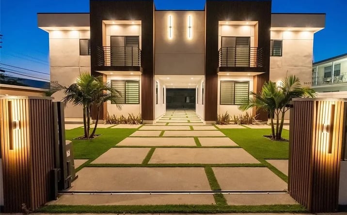Pictures of Multifamily property located at 5627 Riverton Avenue, North Hollywood, CA 91601 for sales - image #1