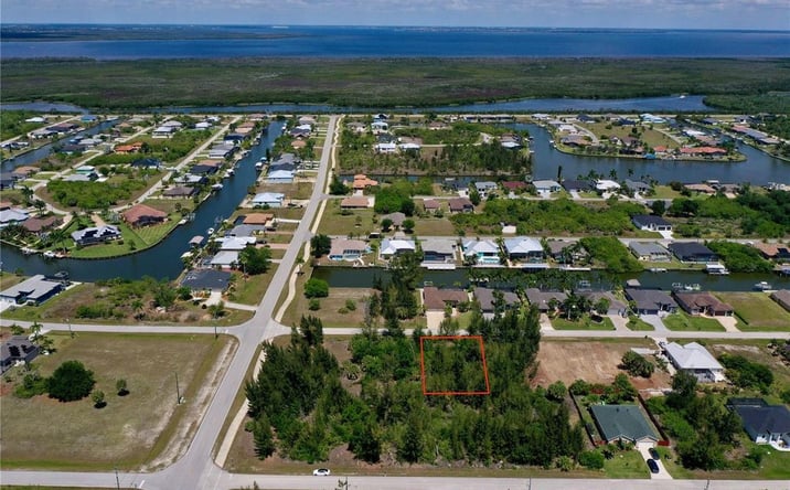Pictures of Land property located at 8401 Antwerp Cir, Port Charlotte, FL 33981 for sales - image #1