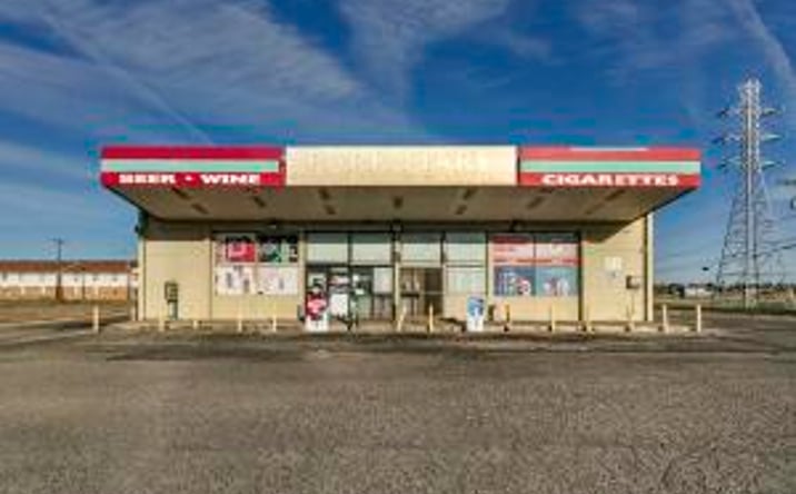 Pictures of Retail property located at 1021 Martin Rd, Amarillo, TX 79107 for sales - image #1