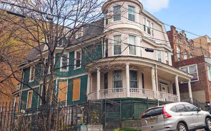 Pictures of Land property located at 1814 Palisade Place, Bronx, NY 10453 for sales - image #1