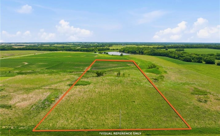 Pictures of Land property located at E 900 Road, Baldwin City, KS 66006 for sales - image #1