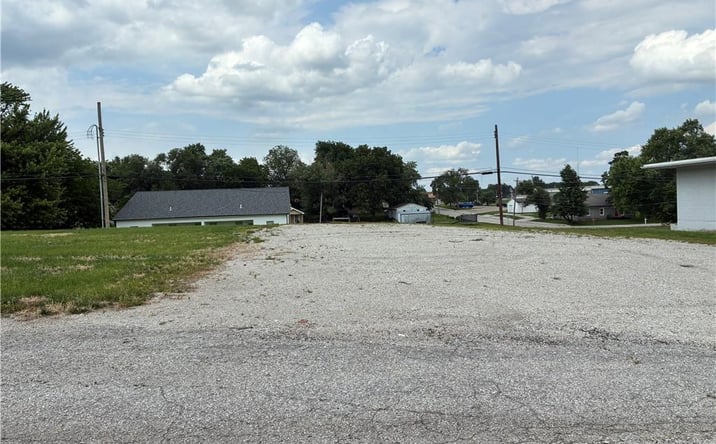 Pictures of Land, Multifamily property located at 345 E 4th Street, Lawson, MO 64062 for sales - image #1