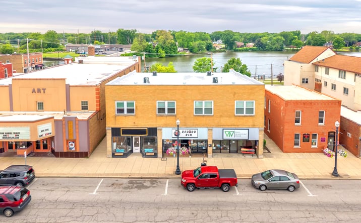 Pictures of Mixed Use, Retail property located at 220 Main Street, Hobart, IN 46342 for sales - image #1