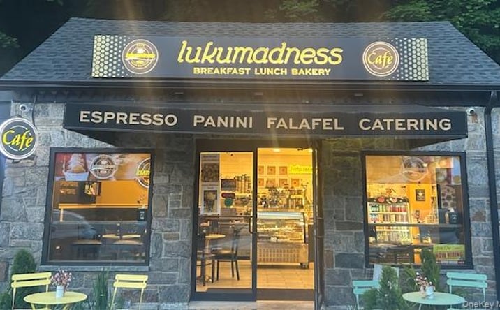 Pictures of Business for Sale, Retail property located at 850 N Broadway, White Plains, NY 10603 for sales - image #1