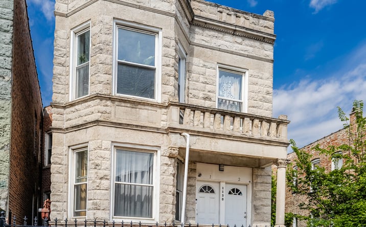 Pictures of Multifamily property located at 1130 S Sacramento Boulevard, Chicago, IL 60612 for sales - image #1