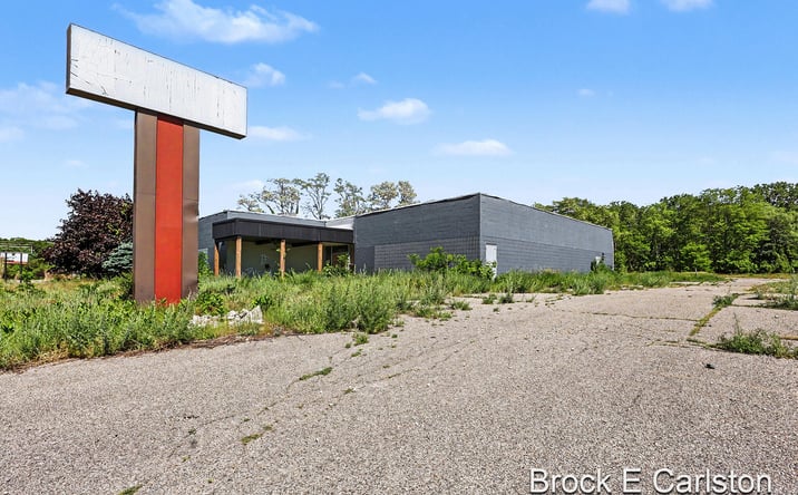 Pictures of Business for Sale, Office, Industrial property located at 100 S Seaway Drive, Muskegon, MI 49444 for sales - image #1