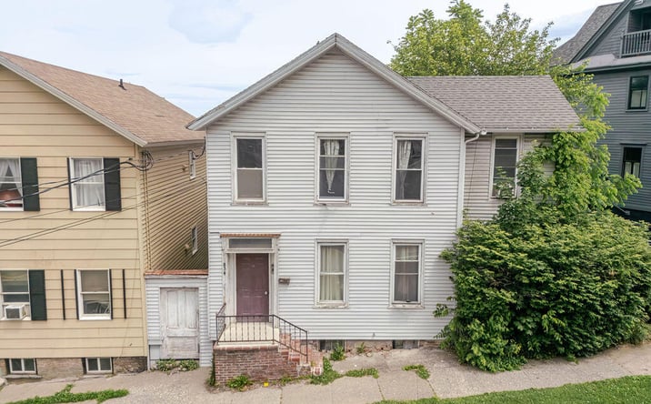 Pictures of Multifamily property located at 854 Columbia Street, Hudson, NY 12534 for sales - image #1