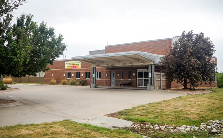 Pictures of Office, Special Purpose property located at 2203 SUMMERLON CIR, DODGE CITY, KS 67801-2985 for sales - image #1