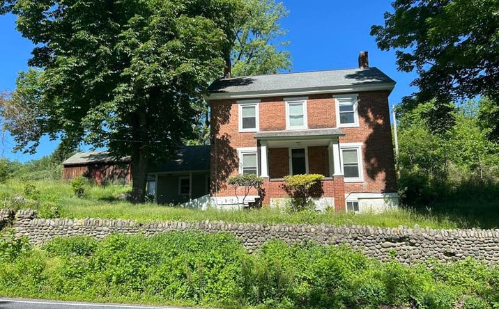 Pictures of Retail, Office, Mixed Use property located at 3527 Middle Easton Belmont Pike, Stroudsburg, PA 18360 for sales - image #1