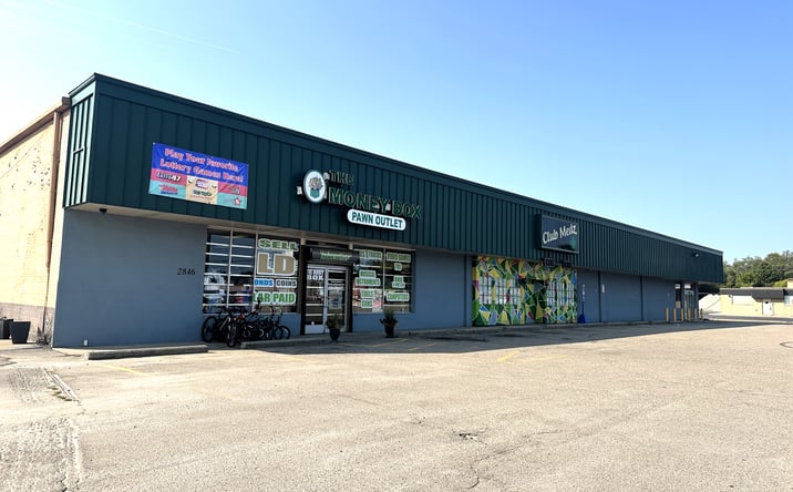 Pictures of Retail property located at 2838 East Court Street, Flint, MI 48506 for sales - image #1