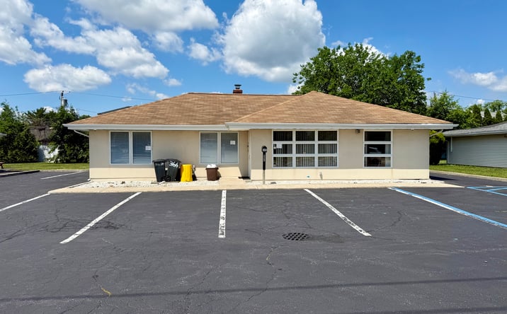 Pictures of Office property located at 366 S OYSTER BAY RD, HICKSVILLE, NY 11801 for sales - image #1