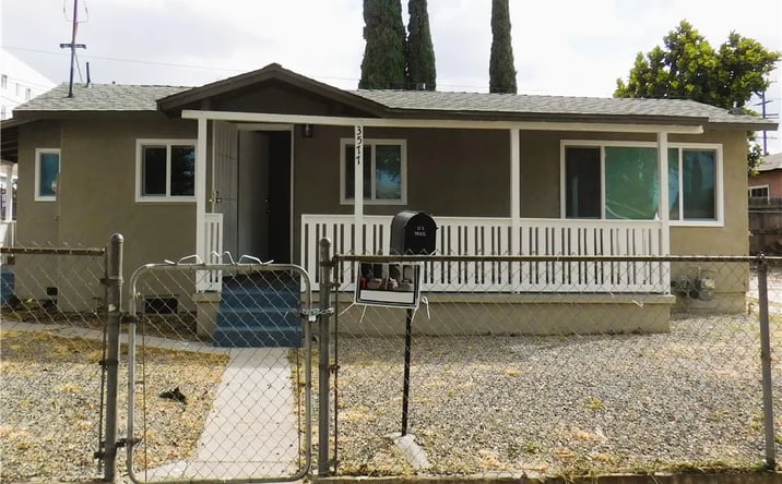 Pictures of Multifamily property located at 3577 Siskiyou, Los Angeles, CA 90023 for sales - image #1