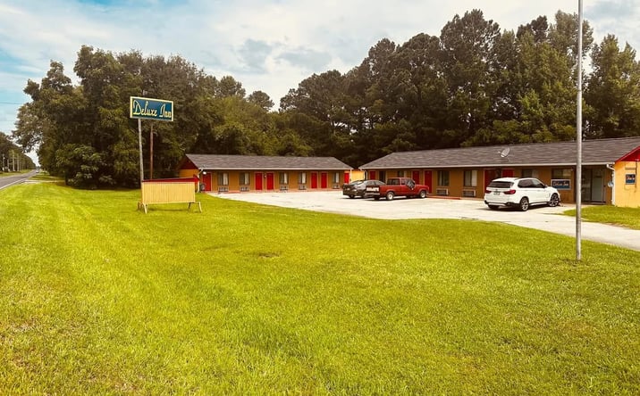 Pictures of Land, Multifamily, Hospitality property located at 466 West Trilby Street, Wrightsville, GA 31096 for sales - image #1