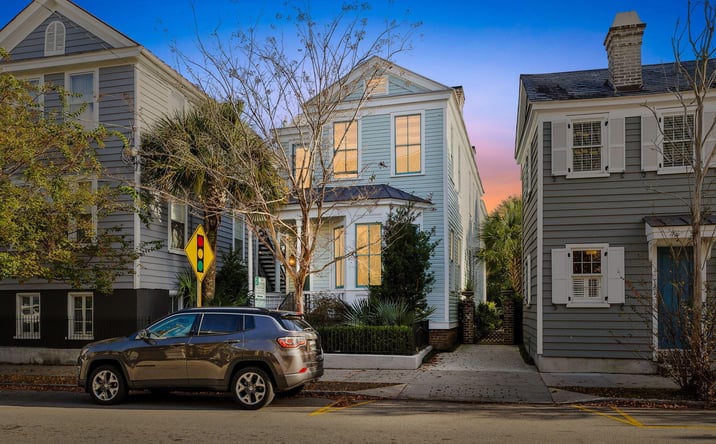 Pictures of Multifamily property located at 111 Cannon Street, Charleston, SC 29403 for sales - image #1