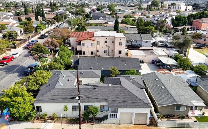 Pictures of Multifamily property located at 4478 E 4th, Los Angeles, CA 90022 for sales - image #1