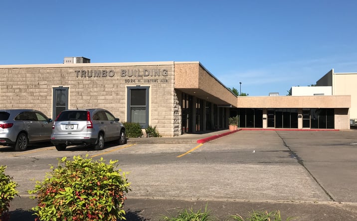 Pictures of Office property located at 3024 N MARKET AVE, FAYETTEVILLE, AR 72703-3564 for sales - image #1