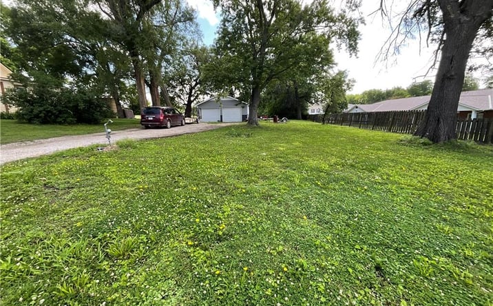 Pictures of Land, Multifamily property located at 419 S ORANGE Street, Cameron, MO 64429 for sales - image #1