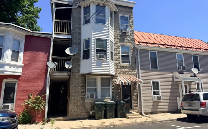Pictures of Multifamily property located at Randolph Avenue, Hagerstown, MD 21740 for sales - image #1