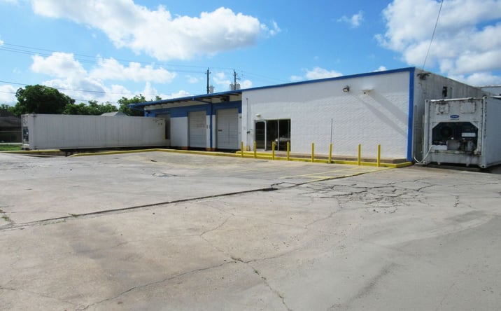 Pictures of Industrial property located at 213 East Hamilton Street, Houston, TX 77076 for sales - image #1