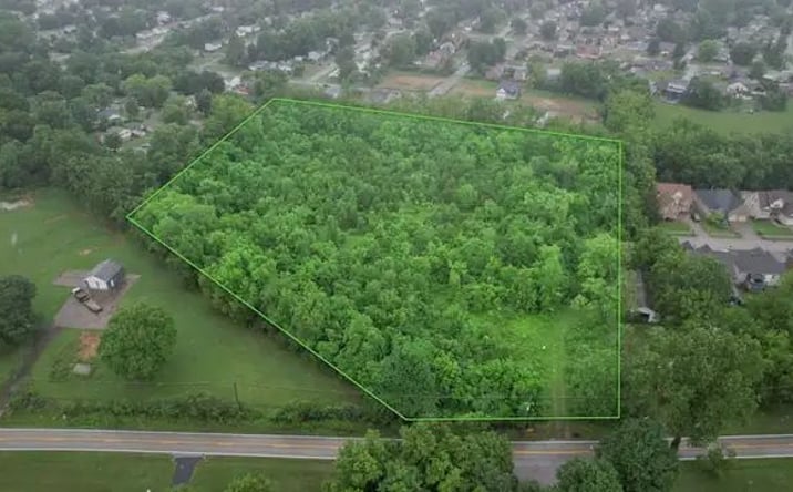 Pictures of Land, Multifamily property located at 7203 E Manslick Rd, Louisville, KY 40228 for sales - image #1