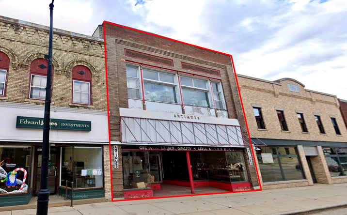 Pictures of Retail property located at 141 W James St, Columbus, WI 53925 for sales - image #1