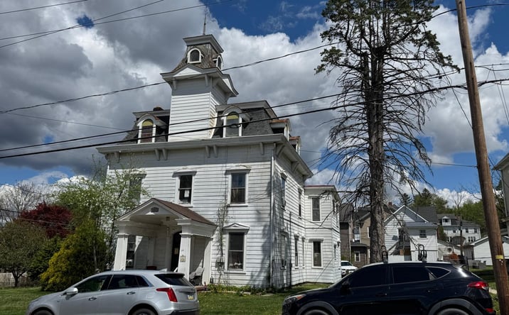 Pictures of Multifamily property located at 105 2nd St, Slatington, PA 18080 for sales - image #1
