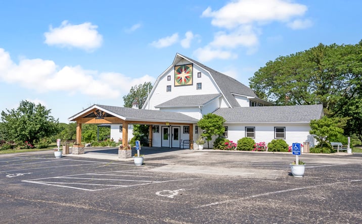 Pictures of Retail, Business for Sale property located at 2973 Illinois 71, Ottawa, IL 61350 for sales - image #1