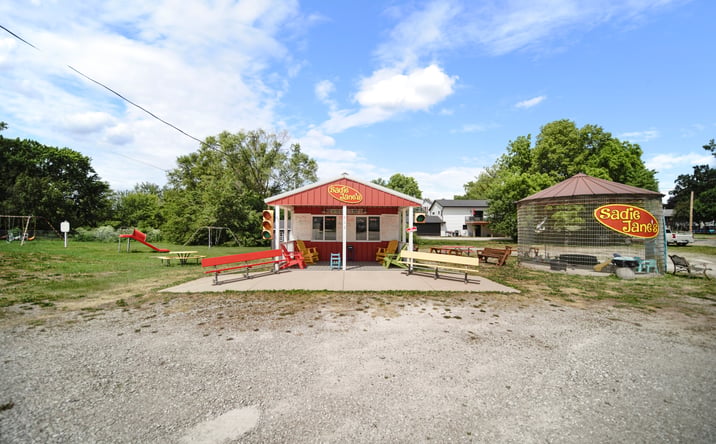 Pictures of Retail property located at 503 South Main Street, New Sharon, IA 50207 for sales - image #1