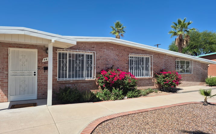 Pictures of Senior Living property located at 5453 East 4th Street, Tucson, AZ 85711 for sales - image #1