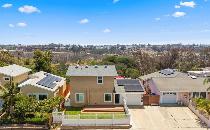 Pictures of Multifamily property located at 8519 Jade Coast Dr, San Diego, CA 92126 for sales - image #1