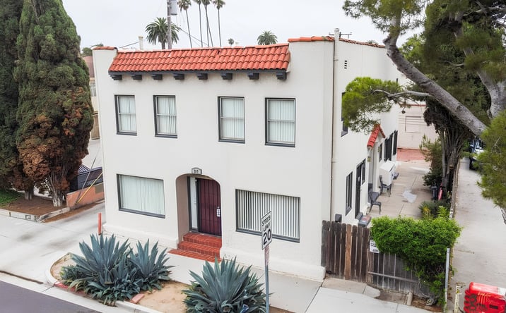 Pictures of Multifamily property located at 679 Obispo Ave, Long Beach, CA 90814 for sales - image #1