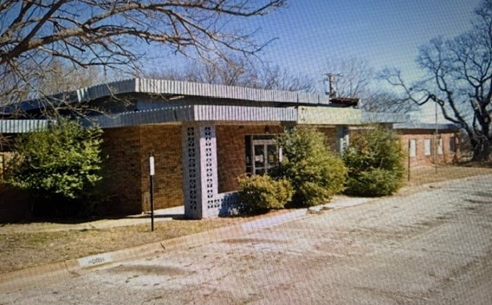 Pictures of Business for Sale, Office property located at 111 13th NW, Ardmore, OK 73401 for sales - image #1