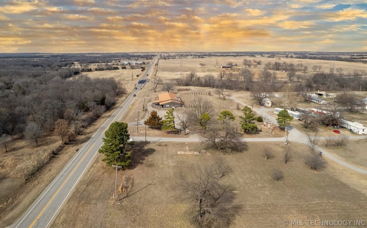 Pictures of Land property located at 1 State Highway 99 Highway, Stroud, OK 74079 for sales - image #1