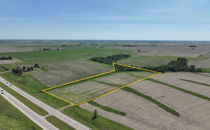 Pictures of Land property located at IA Hwy 218, Ainsworth, IA 52201 for sales - image #1