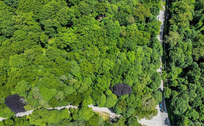 Pictures of Land property located at 15 Darlington Road, Bedford, NY 10549 for sales - image #1