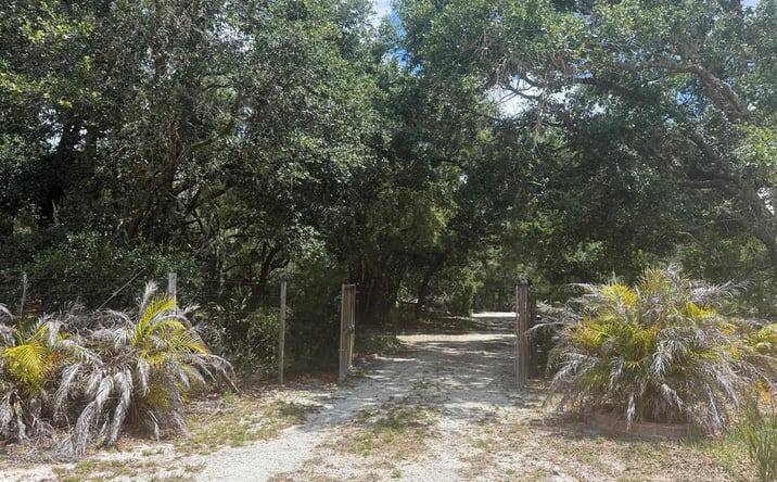 Pictures of Land property located at 18561 NW 306th Street, Okeechobee, FL 34972 for sales - image #1