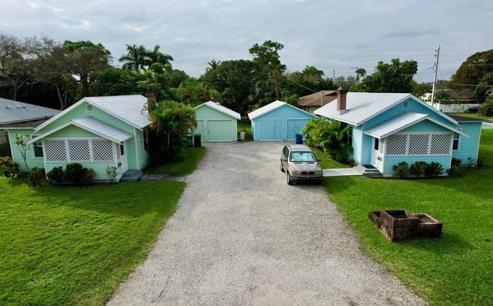 Pictures of Multifamily property located at 1338 -1384 NE -1384 35th Street, Oakland Park, FL 33334 for sales - image #1