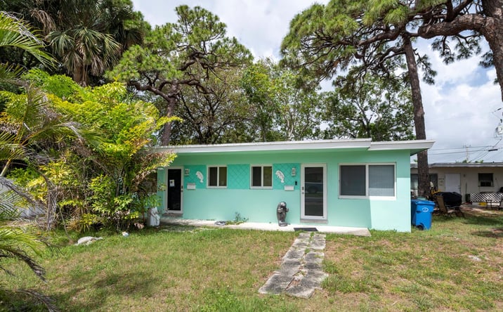 Pictures of Multifamily property located at 3467 NE 13th Avenue #A+b, Oakland Park, FL 33334 for sales - image #1