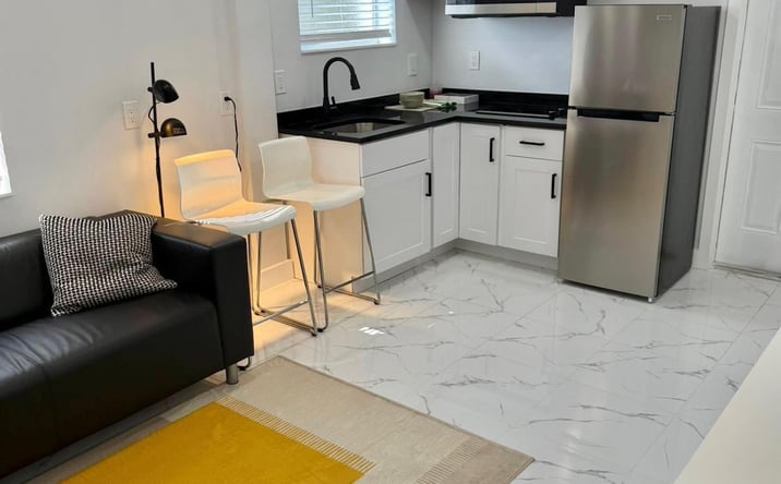 Pictures of Multifamily property located at 851 NW 4th Avenue, Pompano Beach, FL 33060 for sales - image #1