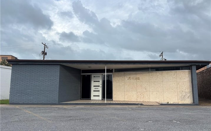 Pictures of Office property located at 1710 N Ed Carey Drive, Harlingen, TX 78550 for sales - image #1